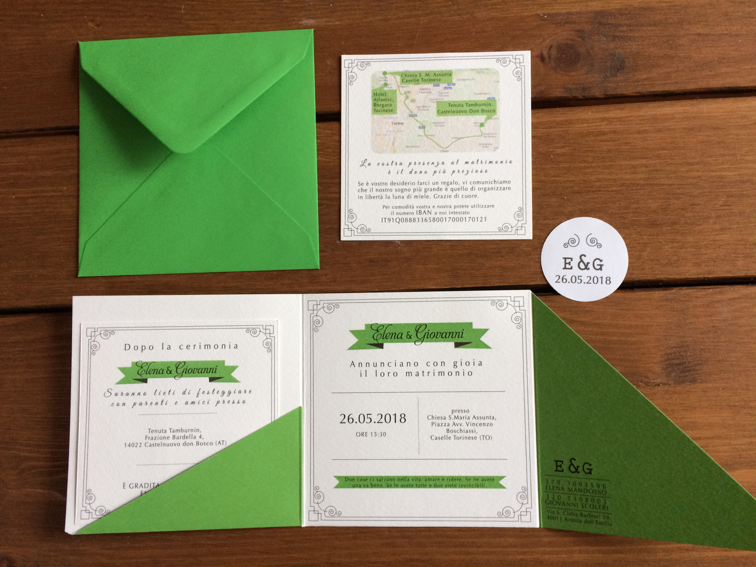 Partecipazioni di nozze tre ante verde e tasca